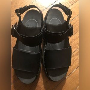 Dr. Martens Voss leather Sandal black size 8 fits a 9